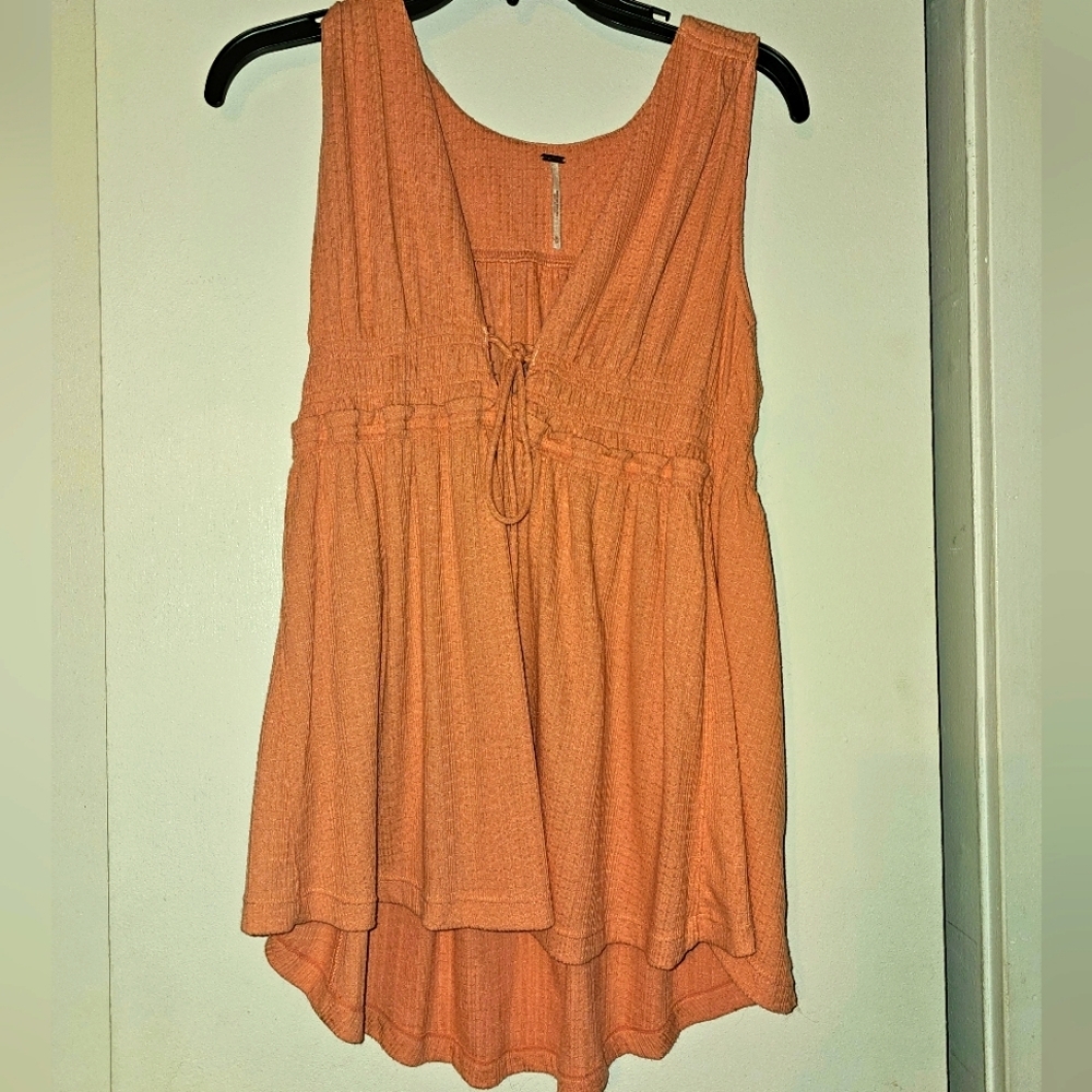 Free People Top Super Soft and Cute Women's Size M Polyester Rayon Spandex Blend